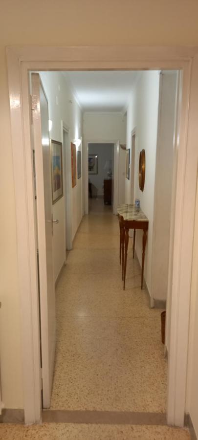 Holiday Flat บารี ภายนอก รูปภาพ